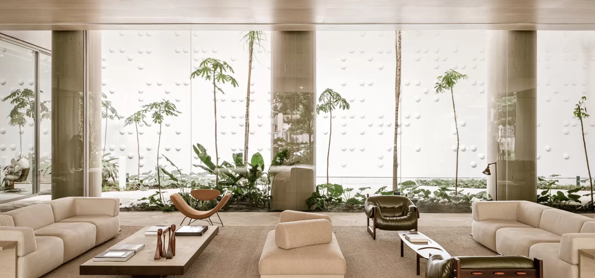 LOBBY (1)